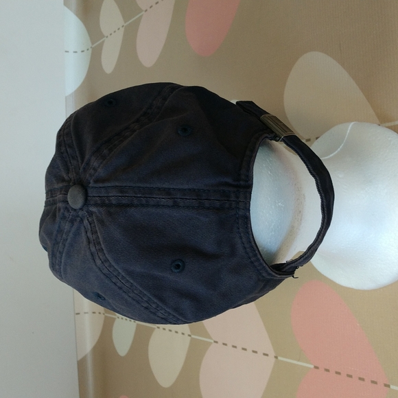Tommy Hilfiger smap back hat. Size OS - Picture 3 of 6